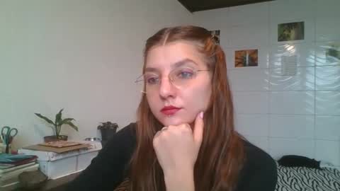 Snapshot of babydemon6 chatting on December 1, 1:27 pm babydemon6 online show from December 1, 1:27 pm