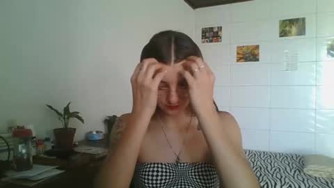 Snapshot of babydemon6 chatting on December 4, 12:14 pm babydemon6 online show from December 4, 12:14 pm