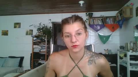 babydemon6 online show from January 16, 1:04 pm