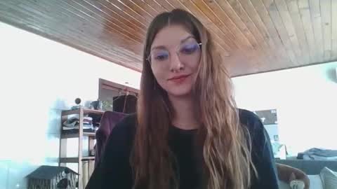 Snapshot of babydemon6 chatting on May 10, 2:55 pm babydemon6 online show from May 10, 2:55 pm