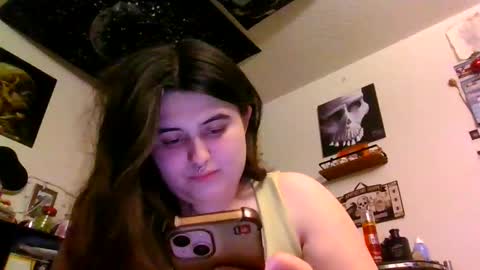 Snapshot of babydollalexiss chatting on March 24, 6:51 am babydollalexiss online show from March 24, 6:51 am