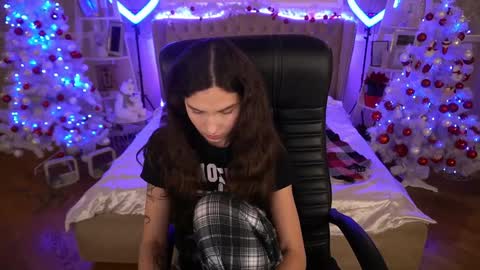 Sasha online show from December 19, 12:02 am