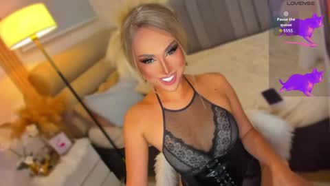 Snapshot of babygoddess4u chatting on March 27, 7:36 am ASK ME IN PM online show from March 27, 7:36 am