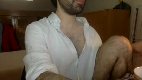 Tom A.    online show from June 3, 10:18 am