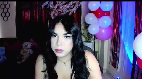 Snapshot of babyhot_zaam chatting on May 21, 6:26 pm online show from May 21, 6:26 pm