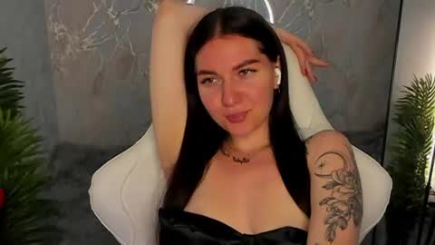 Snapshot of babyisperfect chatting on June 12, 1:48 am Sophia online show from June 12, 1:48 am