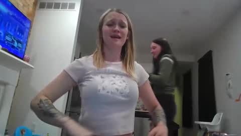 Snapshot of babykay03 chatting on October 26, 12:27 am babykay03 online show from October 26, 12:27 am