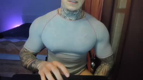Snapshot of babylewisss chatting on April 18, 2:10 pm Amil online show from April 18, 2:10 pm
