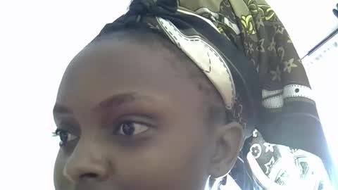 Snapshot of babylisah chatting on June 2, 9:11 am Babylisah online show from June 2, 9:11 am