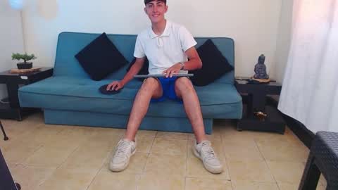 babymaik online show from February 25, 5:25 pm