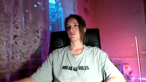 Snapshot of babymuro4ka chatting on June 27, 5:51 pm Sonya online show from June 27, 5:51 pm