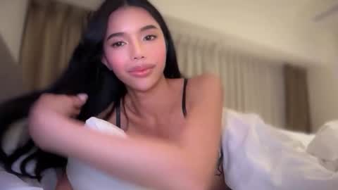 babysabrinaxx online show from December 14, 8:35 pm