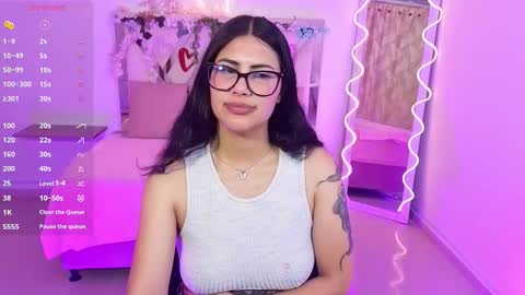  VENU  online show from September 19, 3:08 am