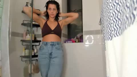 BabyWolfies online show from December 14, 11:20 pm