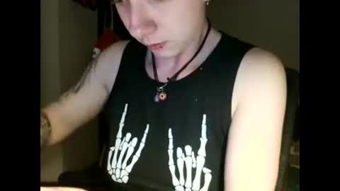 Honey online show from March 4, 8:04 pm