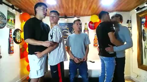 Snapshot of backyardigans chatting on February 12, 6:40 pm backyardigans online show from February 12, 6:40 pm