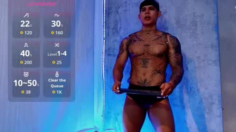 bad_boytoh online show from February 6, 1:36 pm