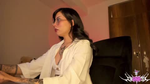 Snapshot of bad_cherry chatting on December 3, 2:03 am Bratty Lanita - independent online show from December 3, 2:03 am