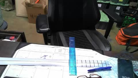 Snapshot of bad_dad158 chatting on October 2, 7:04 am bad_dad158 online show from October 2, 7:04 am