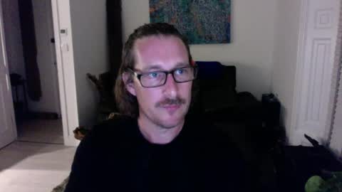 Snapshot of bad_dad43 chatting on July 8, 10:14 pm Bad dad43 online show from July 8, 10:14 pm
