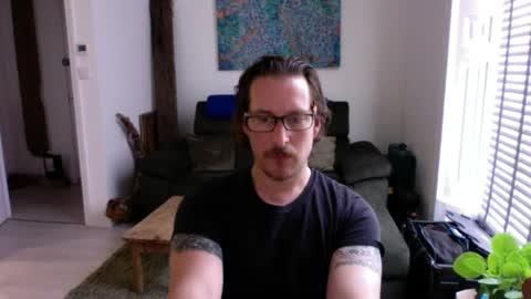 Snapshot of bad_dad43 chatting on July 19, 10:08 am Bad dad43 online show from July 19, 10:08 am