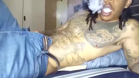 Snapshot of bad_dawgg chatting on March 2, 4:21 pm rastafaria online show from March 2, 4:21 pm