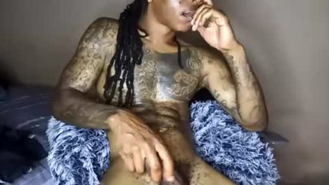 Snapshot of bad_dawgg chatting on June 29, 7:47 pm rastafaria online show from June 29, 7:47 pm