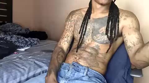 Snapshot of bad_dawgg chatting on July 4, 8:09 am rastafaria online show from July 4, 8:09 am
