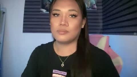 Snapshot of bad_kitty_amara chatting on June 11, 12:32 am AMARA - FOLLOW ME AND THUMBS UP online show from June 11, 12:32 am