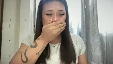 Snapshot of bad_kitty_amara chatting on June 11, 11:47 pm AMARA - FOLLOW ME AND THUMBS UP online show from June 11, 11:47 pm