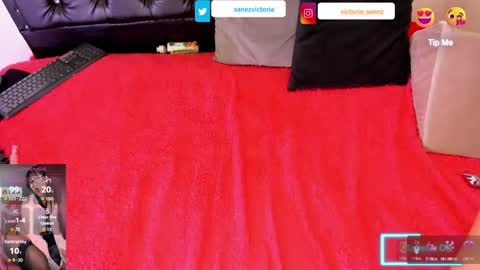 Snapshot of bad_thing1 chatting on November 23, 3:28 am Victoria online show from November 23, 3:28 am