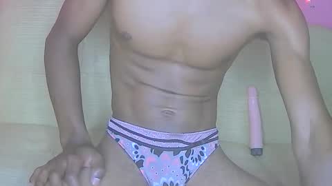 Snapshot of badaddo910342 chatting on December 20, 10:00 am badaddo910342 online show from December 20, 10:00 am