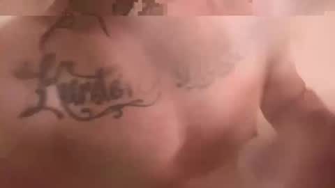 Snapshot of badassrider420 chatting on October 29, 12:57 am badassrider420 online show from October 29, 12:57 am