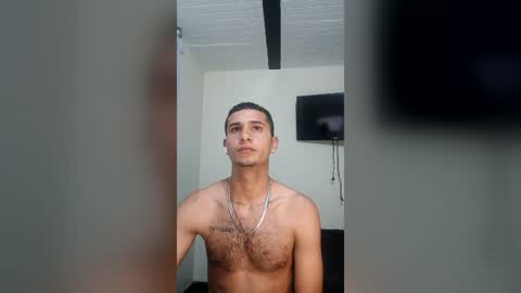 Snapshot of badboy300880 chatting on July 20, 4:16 am alejo 18cm online show from July 20, 4:16 am