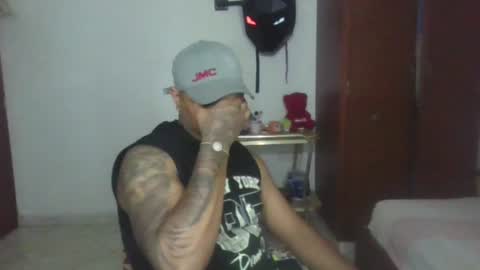 Snapshot of badboy_niga chatting on June 19, 5:56 am nigga 420 online show from June 19, 5:56 am