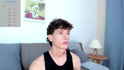 jhojan online show from November 23, 9:58 pm