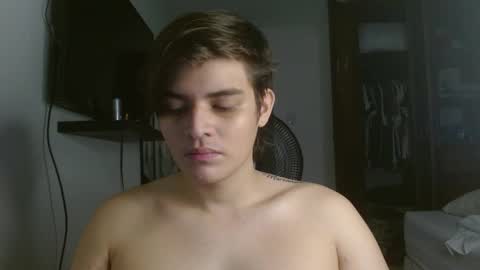 badbunny_69_ online show from February 22, 5:55 pm