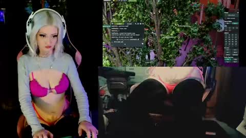 Snapshot of badd0ll chatting on May 21, 4:58 pm badd0ll online show from May 21, 4:58 pm
