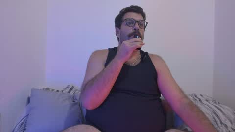 Baddaddybrazil online show from April 8, 12:32 am
