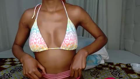 Snapshot of baddie_caramell chatting on September 13, 1:27 am baddie_caramell online show from September 13, 1:27 am
