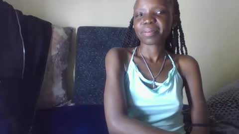 Snapshot of baddie_floxxy chatting on May 9, 7:41 pm baddie_floxxy online show from May 9, 7:41 pm