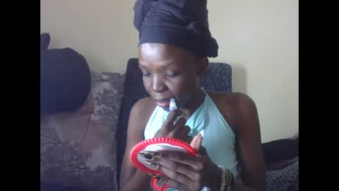 Snapshot of baddie_floxxy chatting on May 24, 5:40 pm baddie_floxxy online show from May 24, 5:40 pm