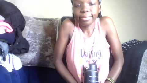 baddie_floxxy online show from June 17, 2:47 am