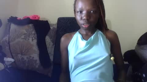 baddie_floxxy online show from July 19, 3:43 am