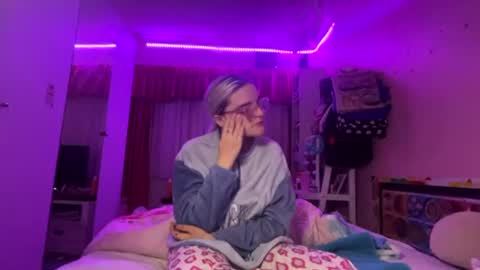 Snapshot of baddieprettypussy chatting on June 26, 9:08 pm baddieprettypussy online show from June 26, 9:08 pm