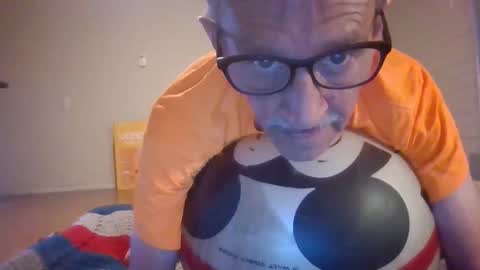 badgersfan online show from June 7, 2:59 am