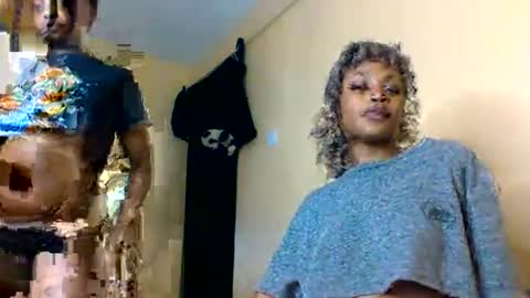 Lily. online show from October 20, 3:01 pm