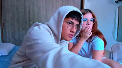 Snapshot of badgyal_ chatting on March 7, 7:05 pm Beck and Rick online show from March 7, 7:05 pm