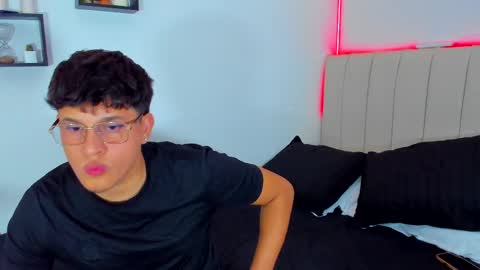 Snapshot of badgyal_ chatting on April 8, 9:53 am Beck and Rick online show from April 8, 9:53 am