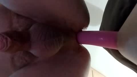 Snapshot of badmandirty3 chatting on September 21, 3:41 am badmandirty3 online show from September 21, 3:41 am